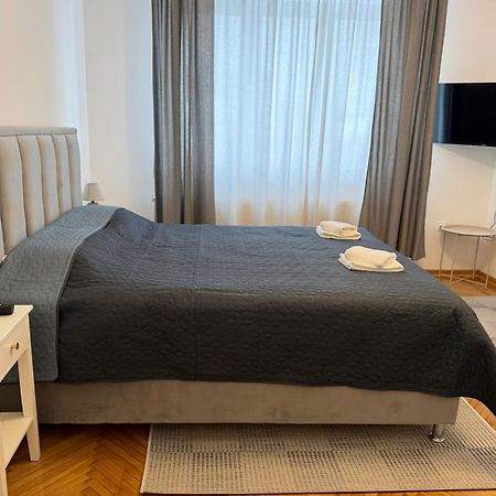 Apartment Sovre Belgrado Buitenkant foto
